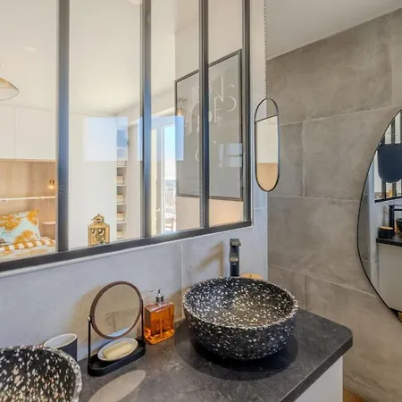 Appartement Avec Terrasse Et Vue