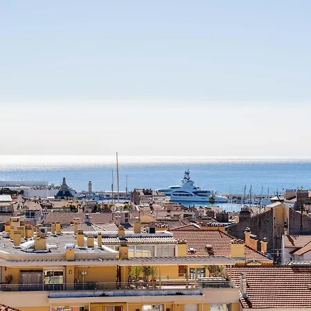 Avec Terrasse Et Vue
