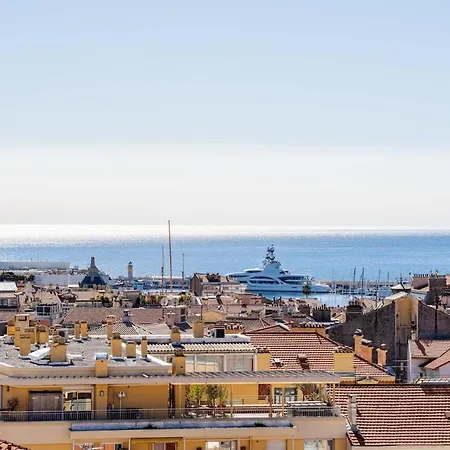 Avec Terrasse Et Vue